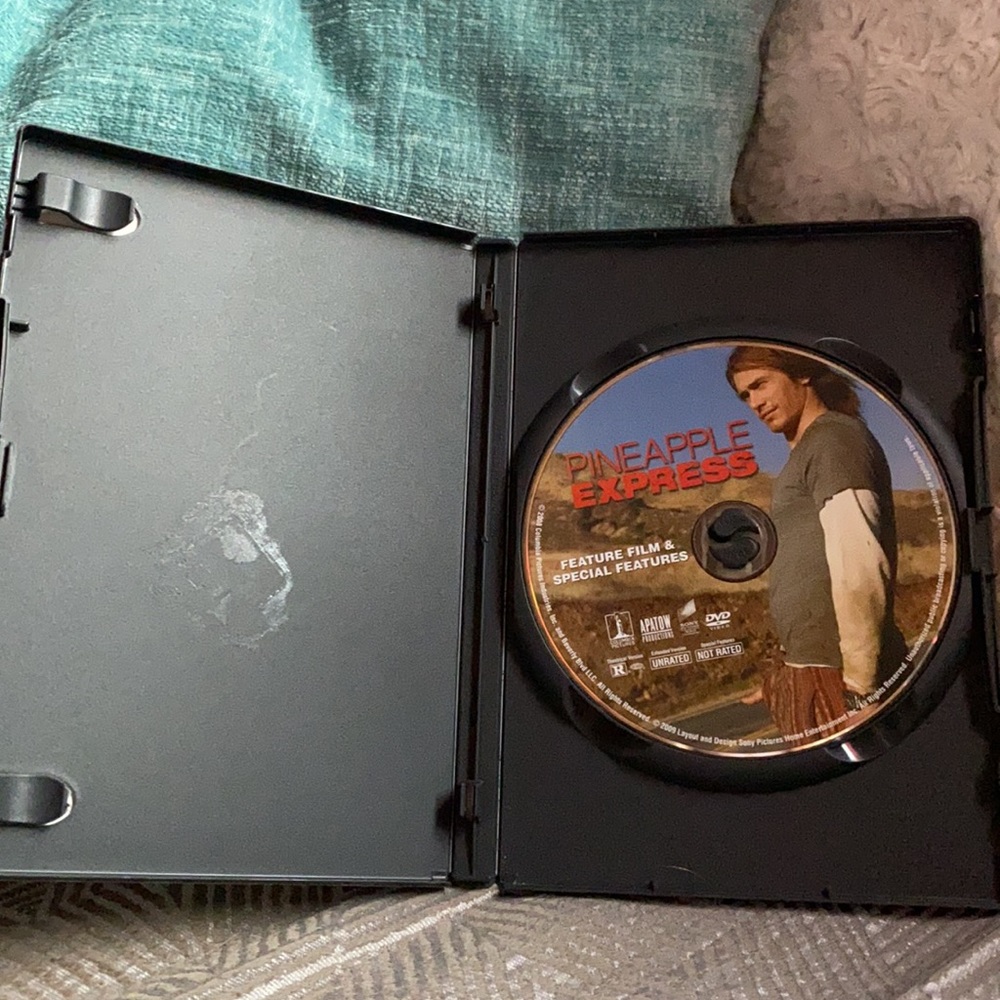 Random DVD Bundle (4 Pack) - Picture 10 of 16